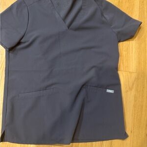 Figs Gray Scrub Top- Medium